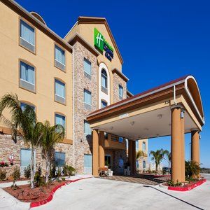 Holiday Express & Corpus Christi-portland, An Ihg Hotel 3*